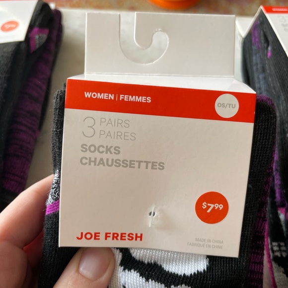 NWT - 3 packs of 3 different patterned Women’s Halloween Socks in each! - Picture 5 of 7